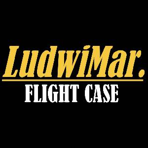 Case na komputer - Producent pokrowców i skrzyń transportowych - LudwiMar